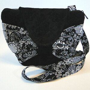 Quilted Purse Bag Adjustable Strap Crossbody NEW